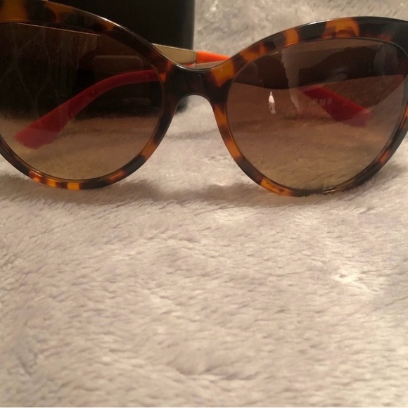 Versace Brown Tortoise Sunglasses - Picture 2 of 6